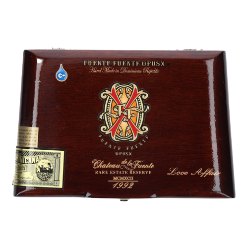 Arturo Fuente (FFOX) Fuente Fuente OpusX Love Affair